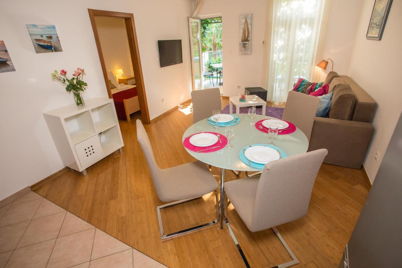 Apartment Bela โปเรช ภายนอก รูปภาพ