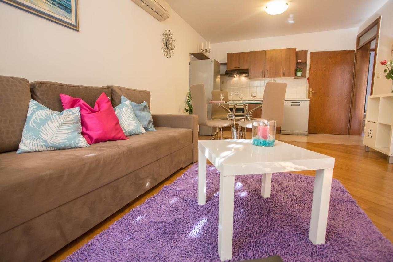 Apartment Bela โปเรช ภายนอก รูปภาพ
